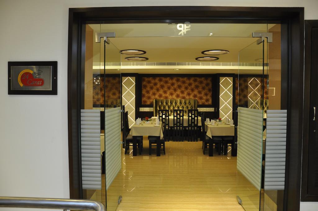 Hotel Prem Plaza Karnāl Εξωτερικό φωτογραφία