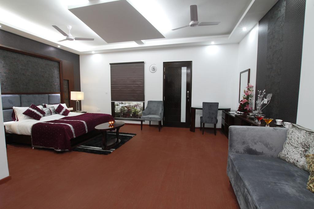 Hotel Prem Plaza Karnāl Εξωτερικό φωτογραφία