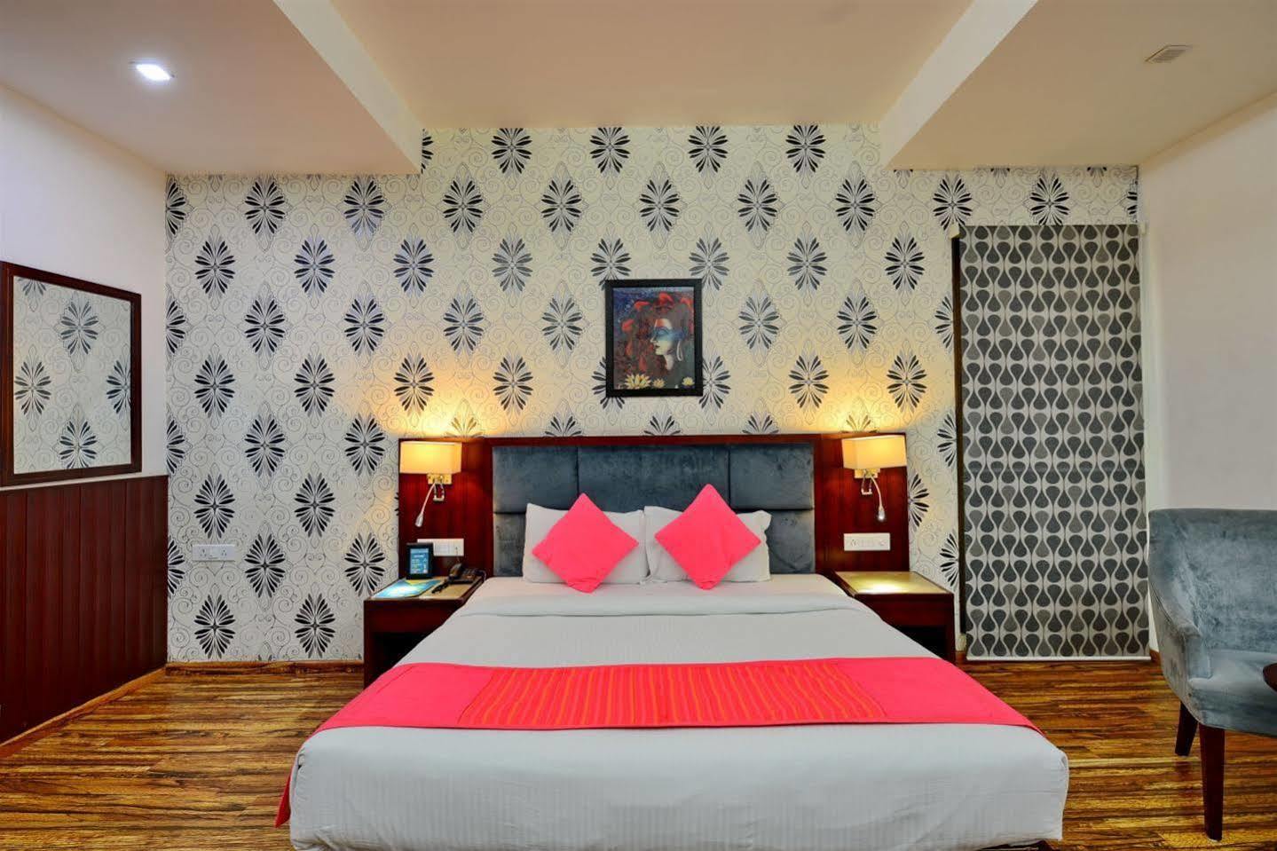 Hotel Prem Plaza Karnāl Εξωτερικό φωτογραφία