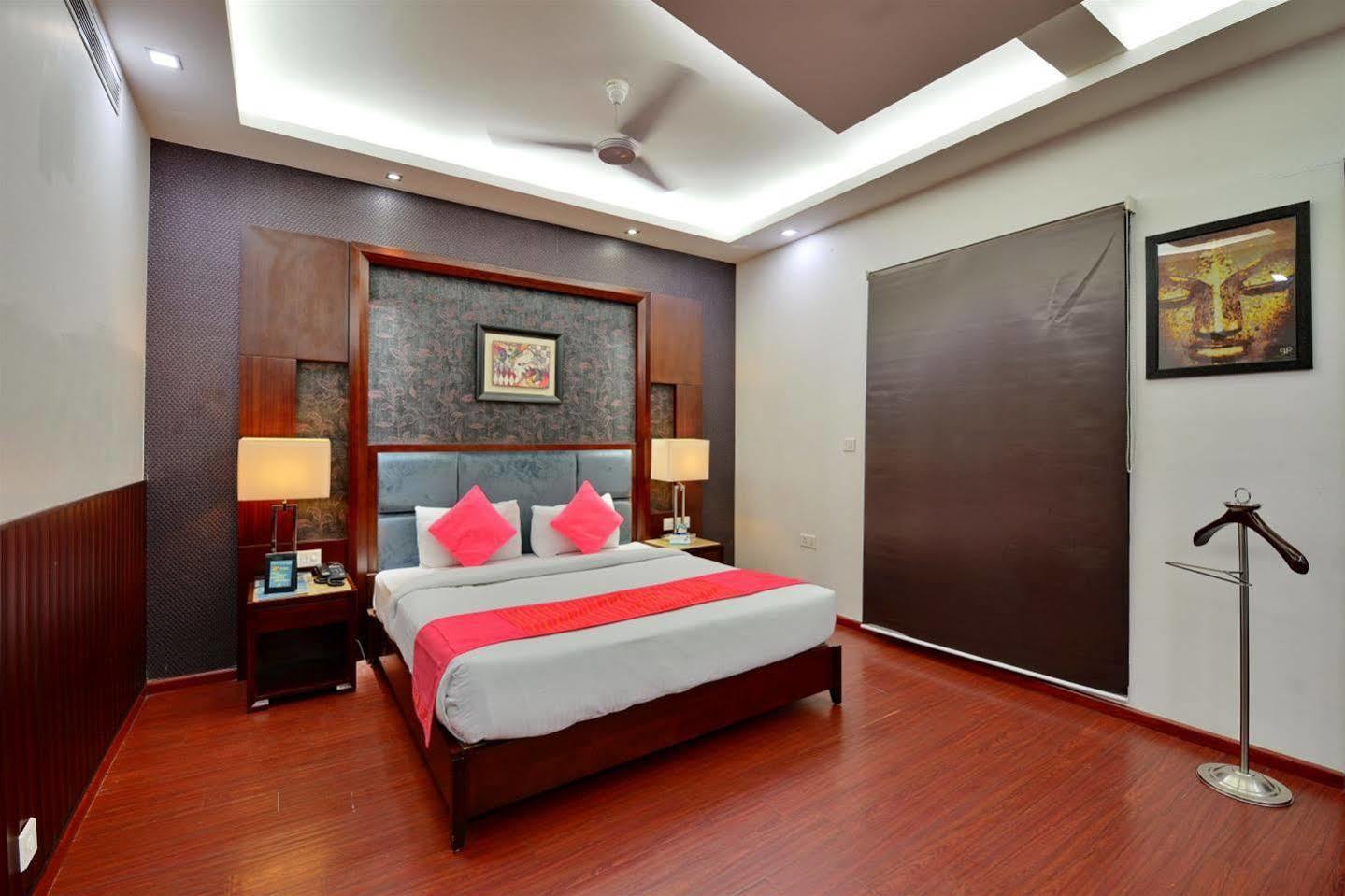 Hotel Prem Plaza Karnāl Εξωτερικό φωτογραφία