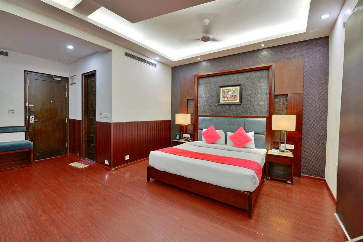 Hotel Prem Plaza Karnāl Εξωτερικό φωτογραφία